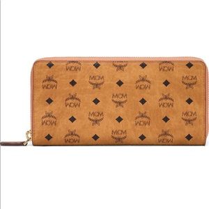 New never been used with tags MCM large Viestos zip wallet